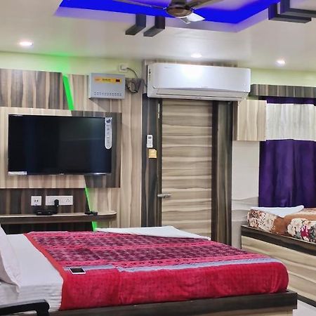 Ln Beach Homestay Puri Eksteriør billede