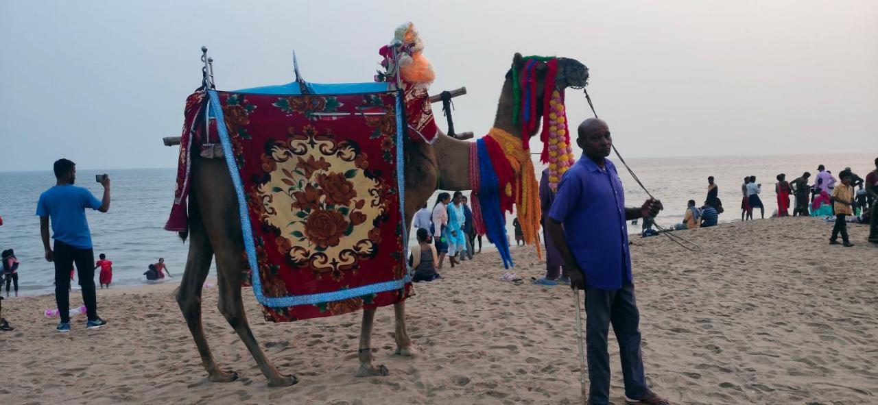 Ln Beach Homestay Puri Eksteriør billede