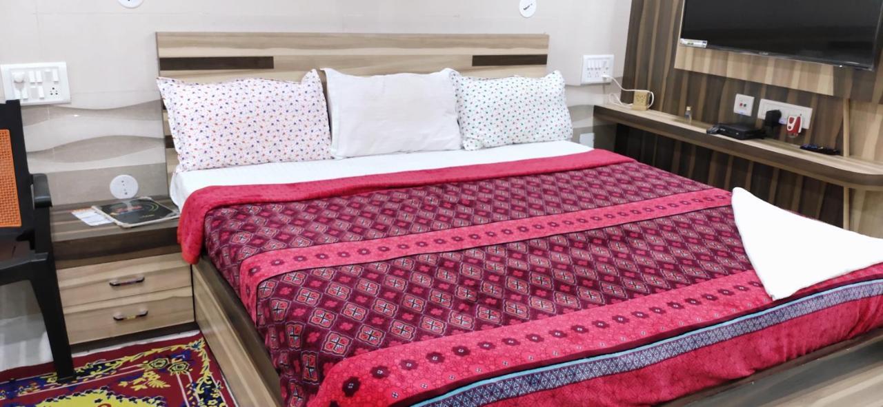 Ln Beach Homestay Puri Eksteriør billede