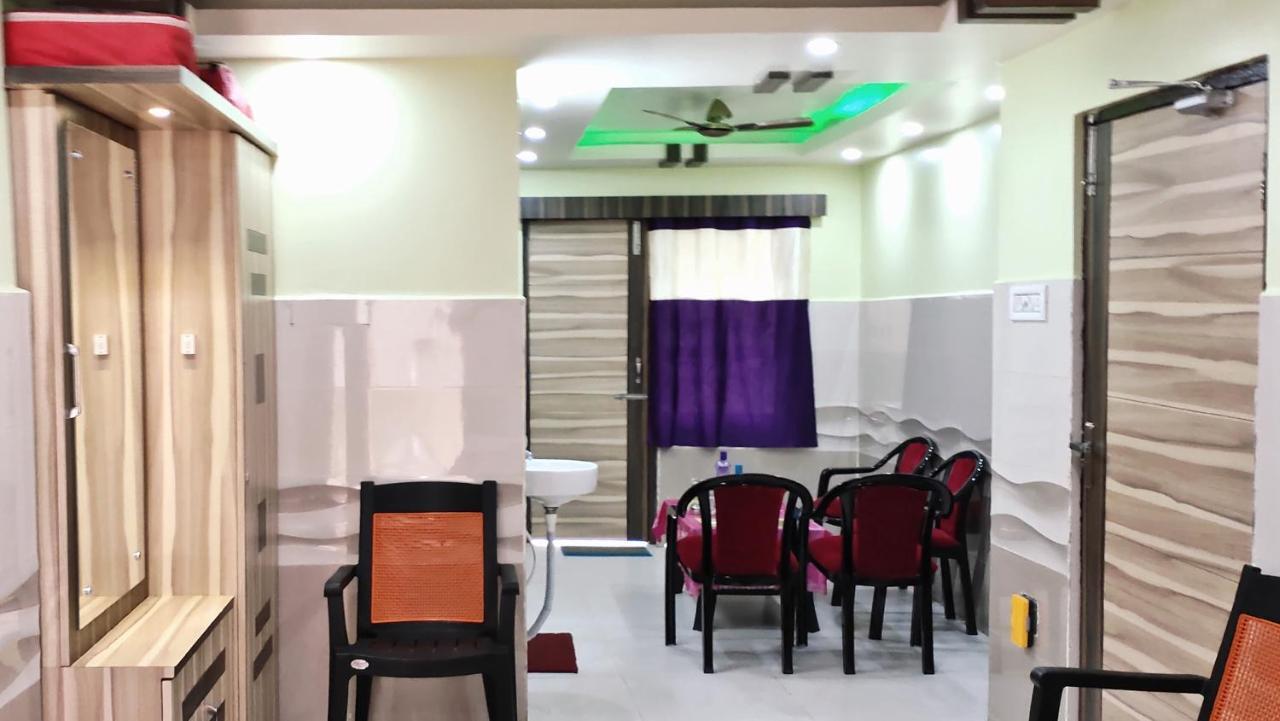Ln Beach Homestay Puri Eksteriør billede